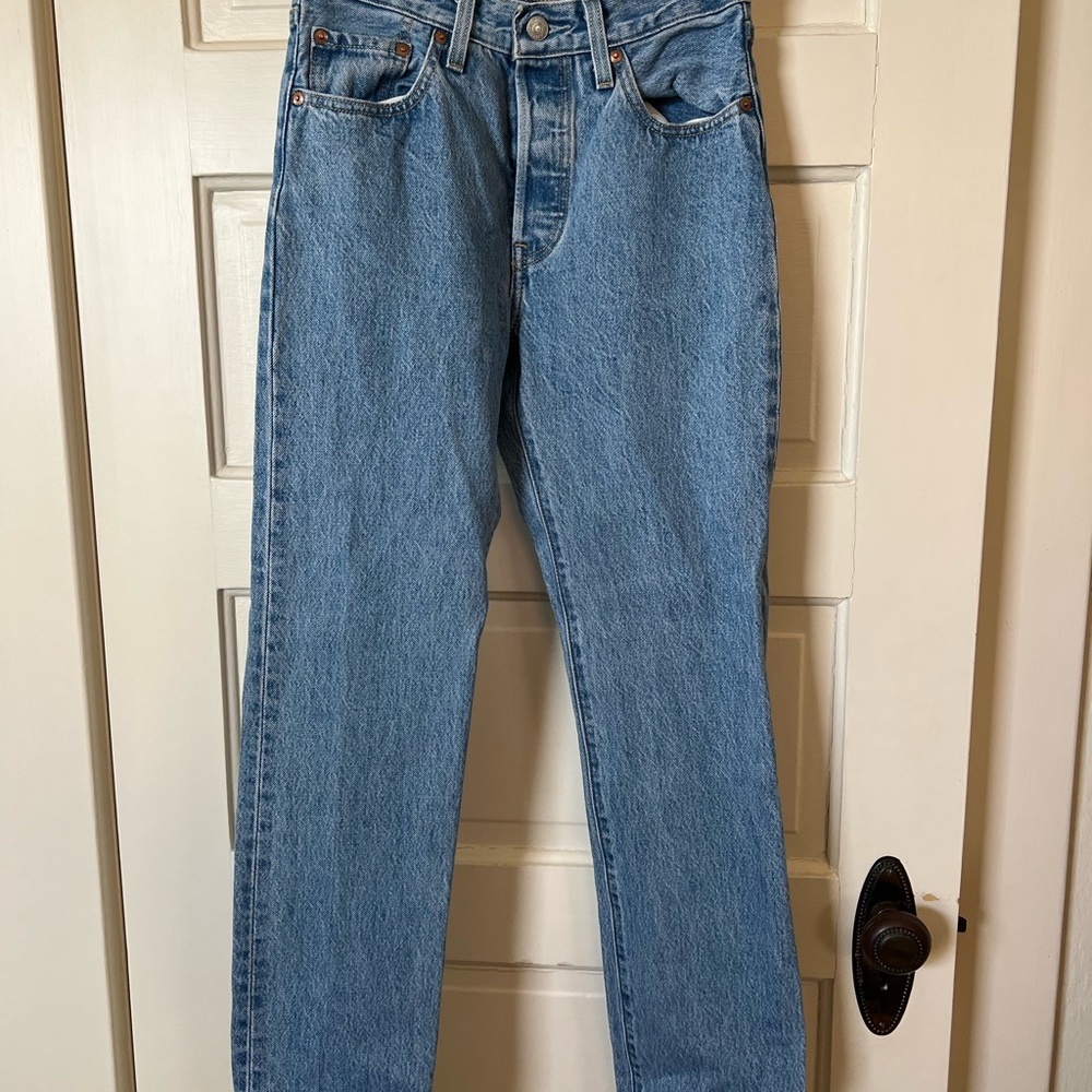 levies wedgie fit